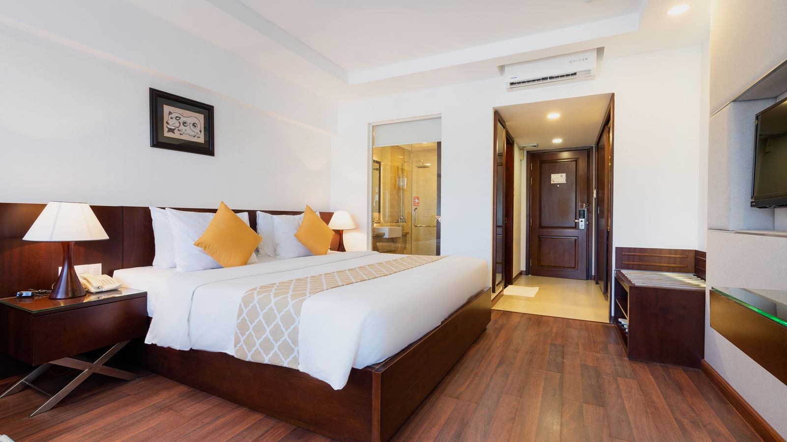 rooms-superior-garden-view-with-balcony