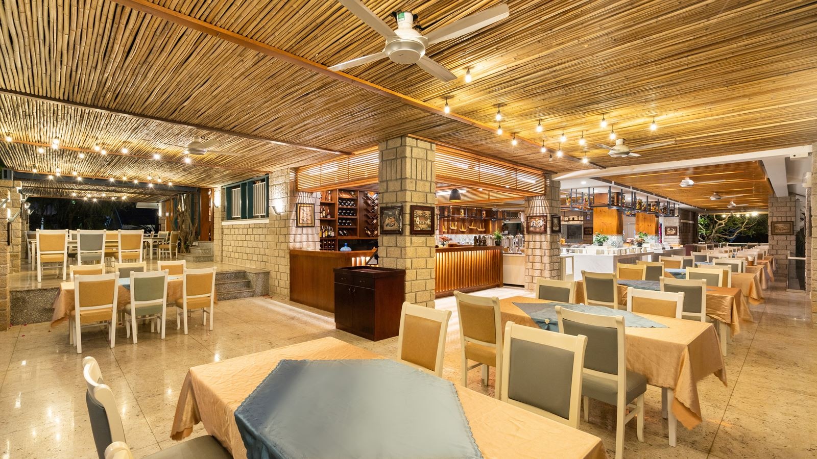 restaurants-water-lily