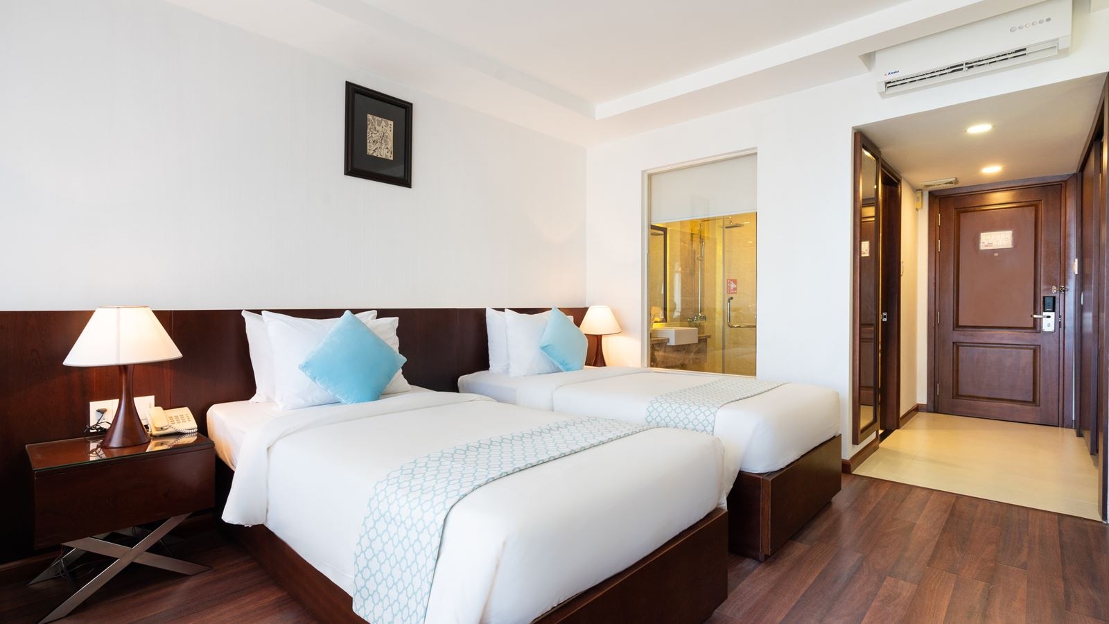 rooms-superior-garden-view-with-balcony-child-without-extra-bed