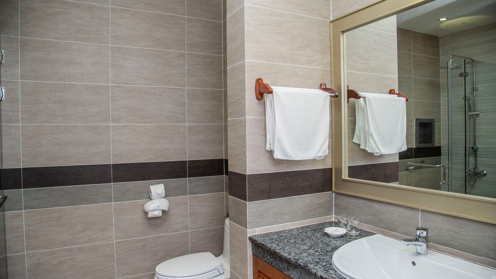 rooms-grand-deluxe-ocean-view