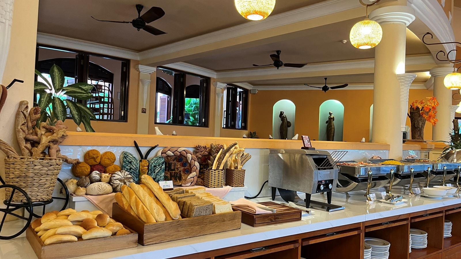 restaurants-geneva-restaurant