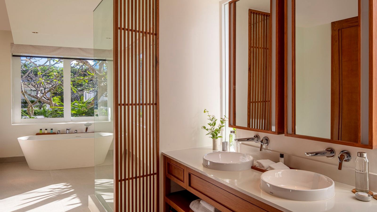 rooms-deluxe-suite-no-extra-bed