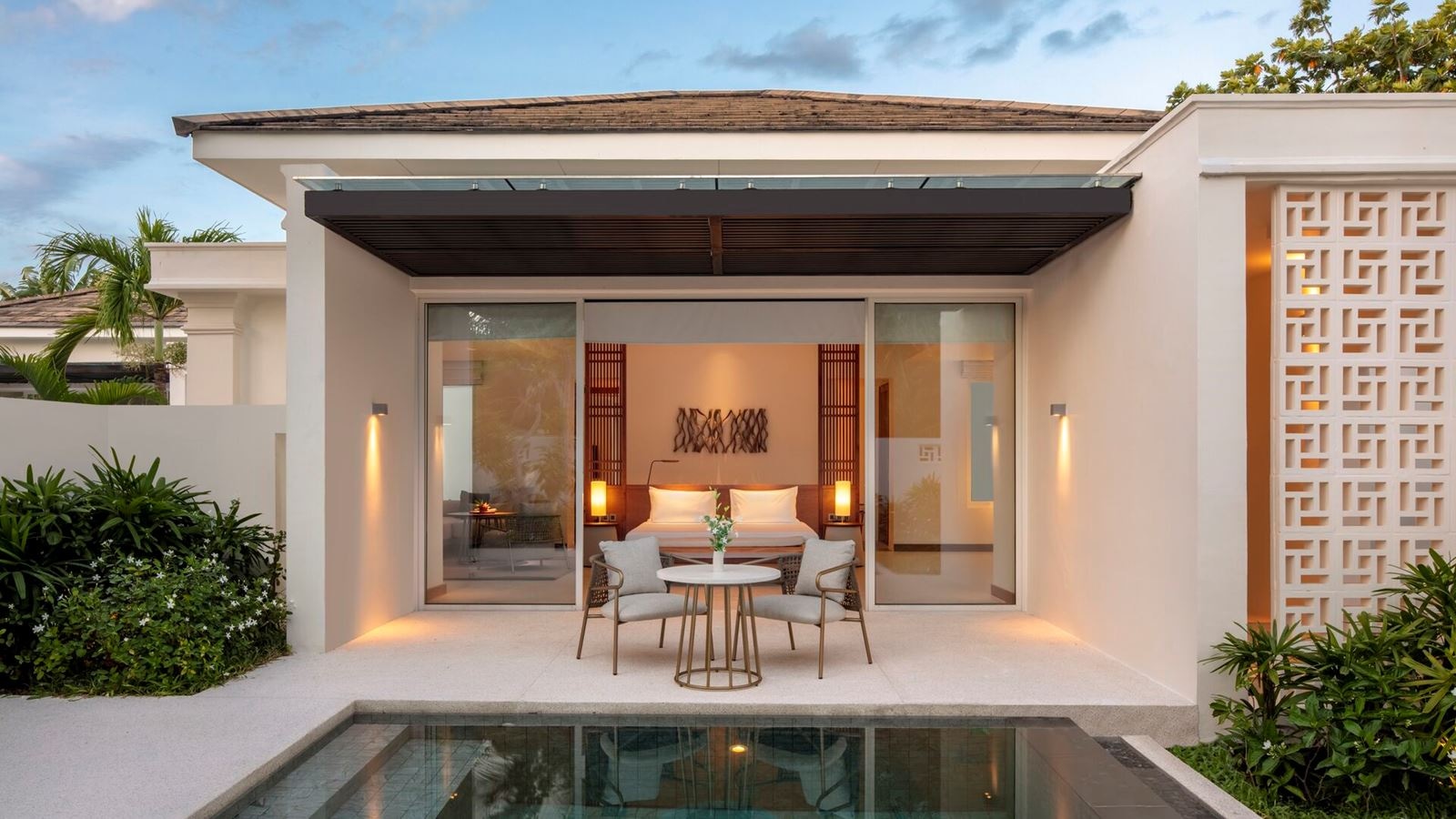 rooms-pool-deluxe-villa