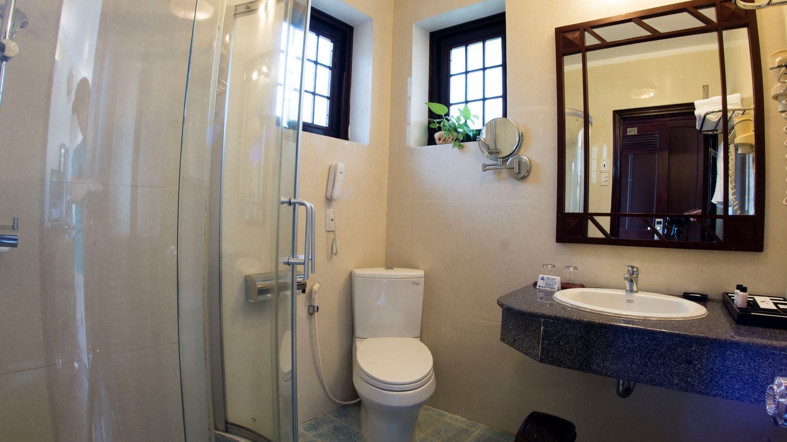 rooms-panorama-child-without-extra-bed