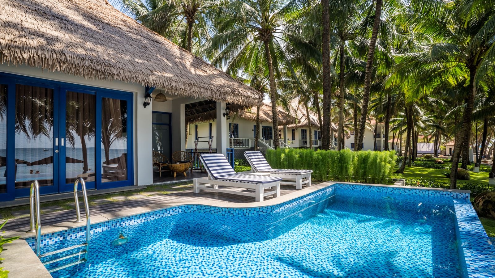 rooms-villa-sea-view-with-private-pool