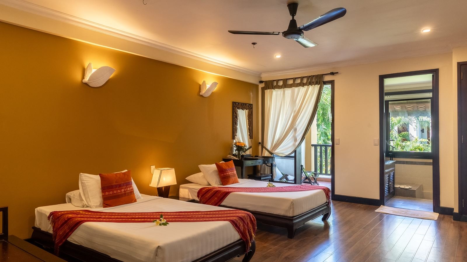 rooms-room-deluxe-with-balcony-or-terrace-child-without-extra-bed