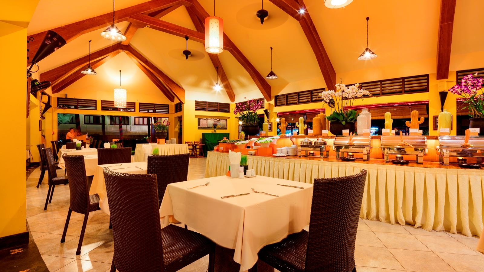 restaurants-restaurants