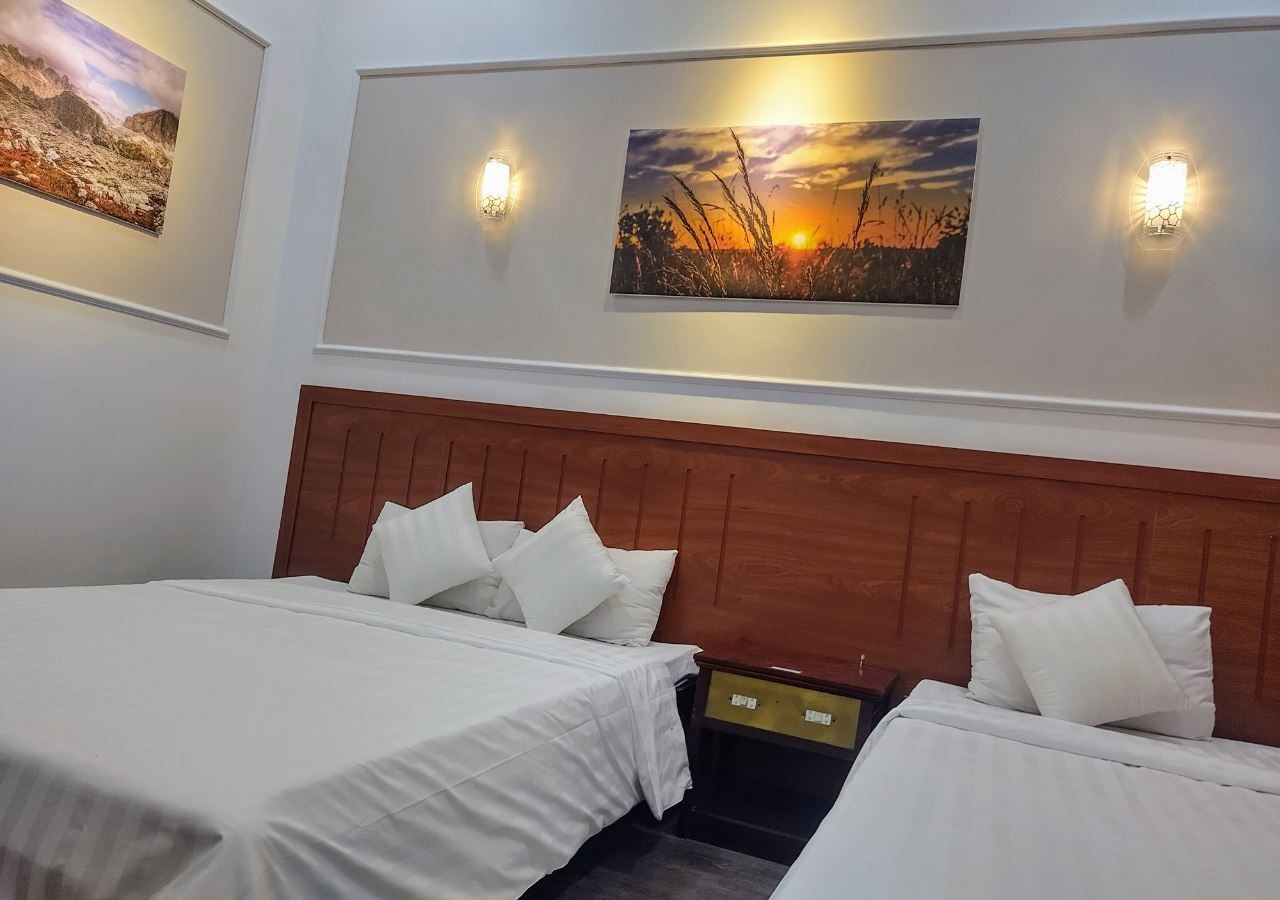 rooms-deluxe-seaview-with-balcony-child-without-extra-bed