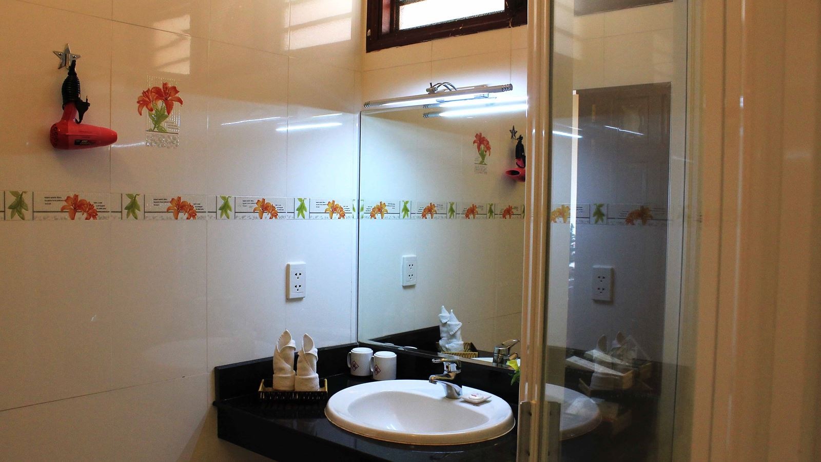 rooms-room-deluxe-nonsmoking-at-sea-side-with-balcony-child-without-extra-bed