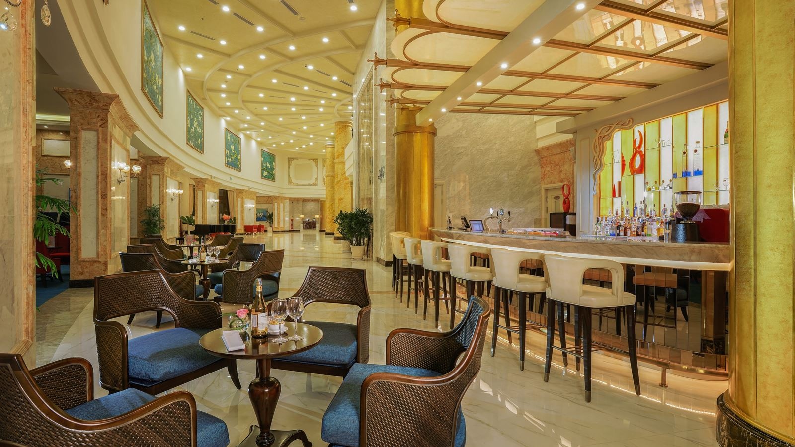 bars-lobby-bar
