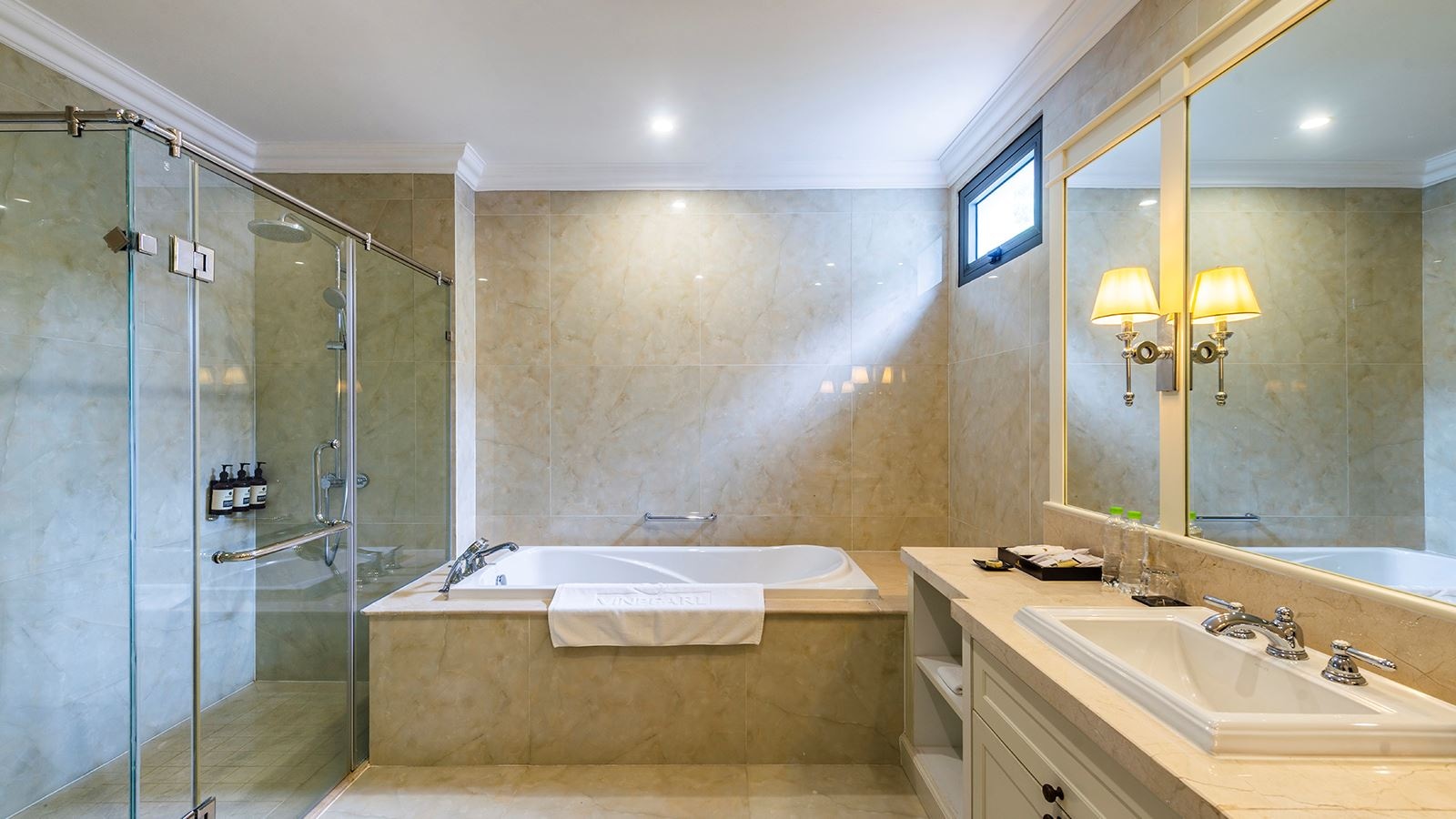 rooms-villa-3-bedroom-ocean-view-no-extra-bed