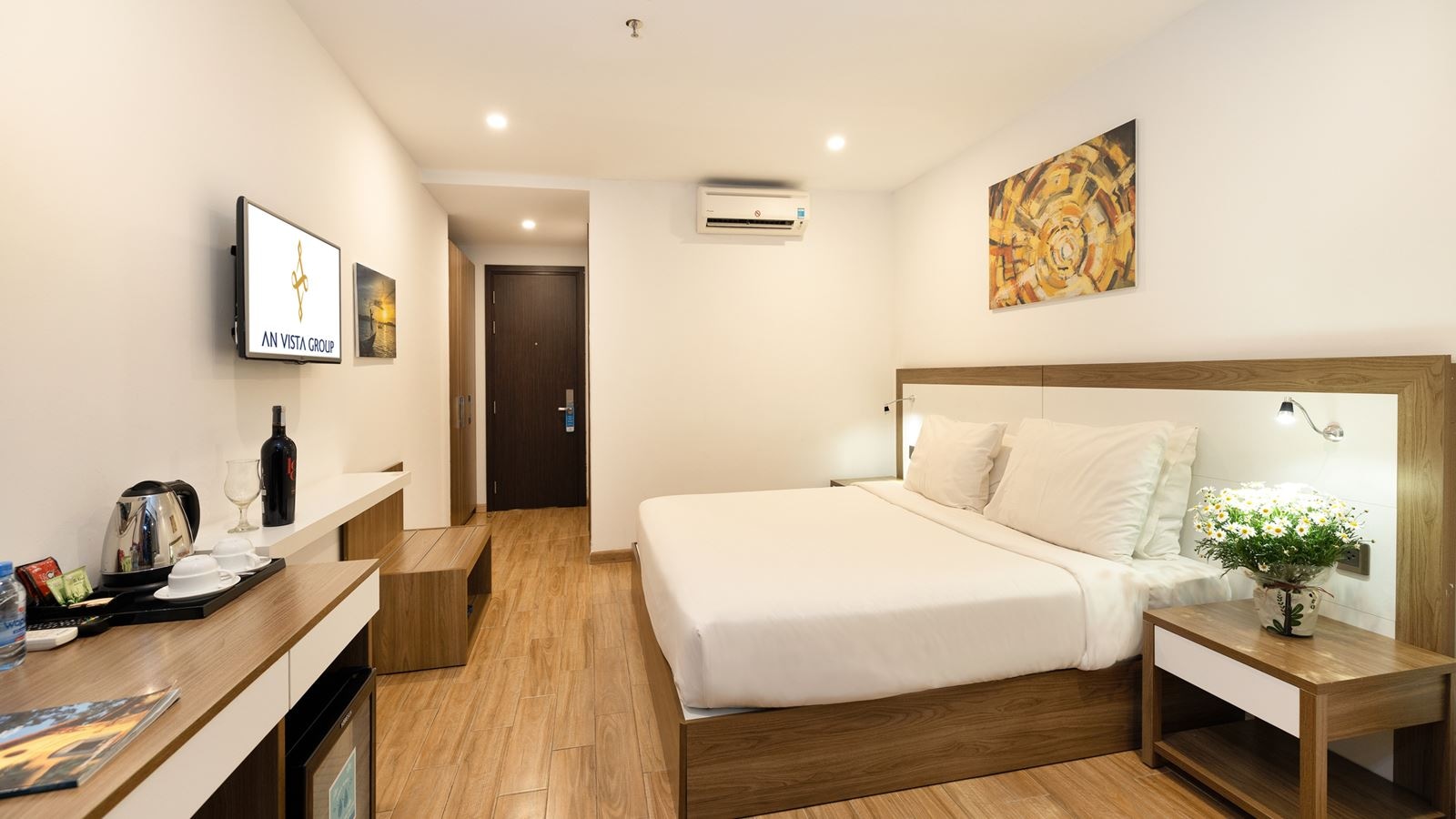 rooms-superior-city-view-with-balcony