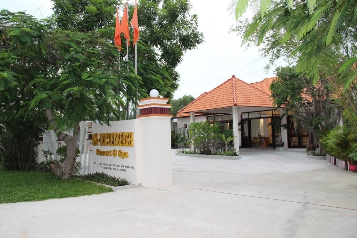 general-main-building