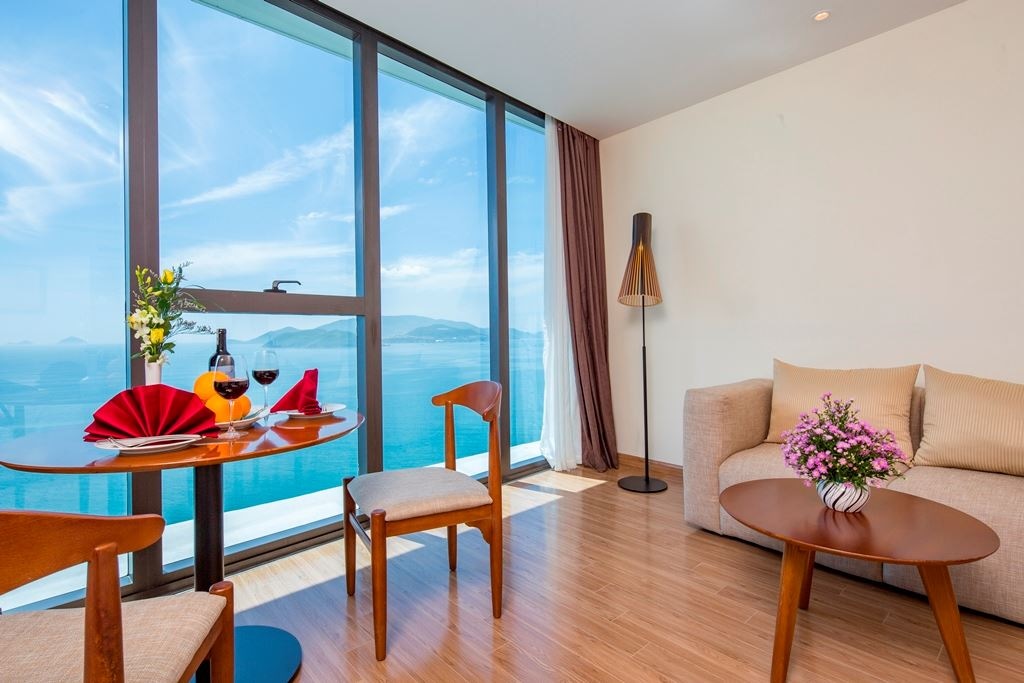 rooms-premier-beachfront