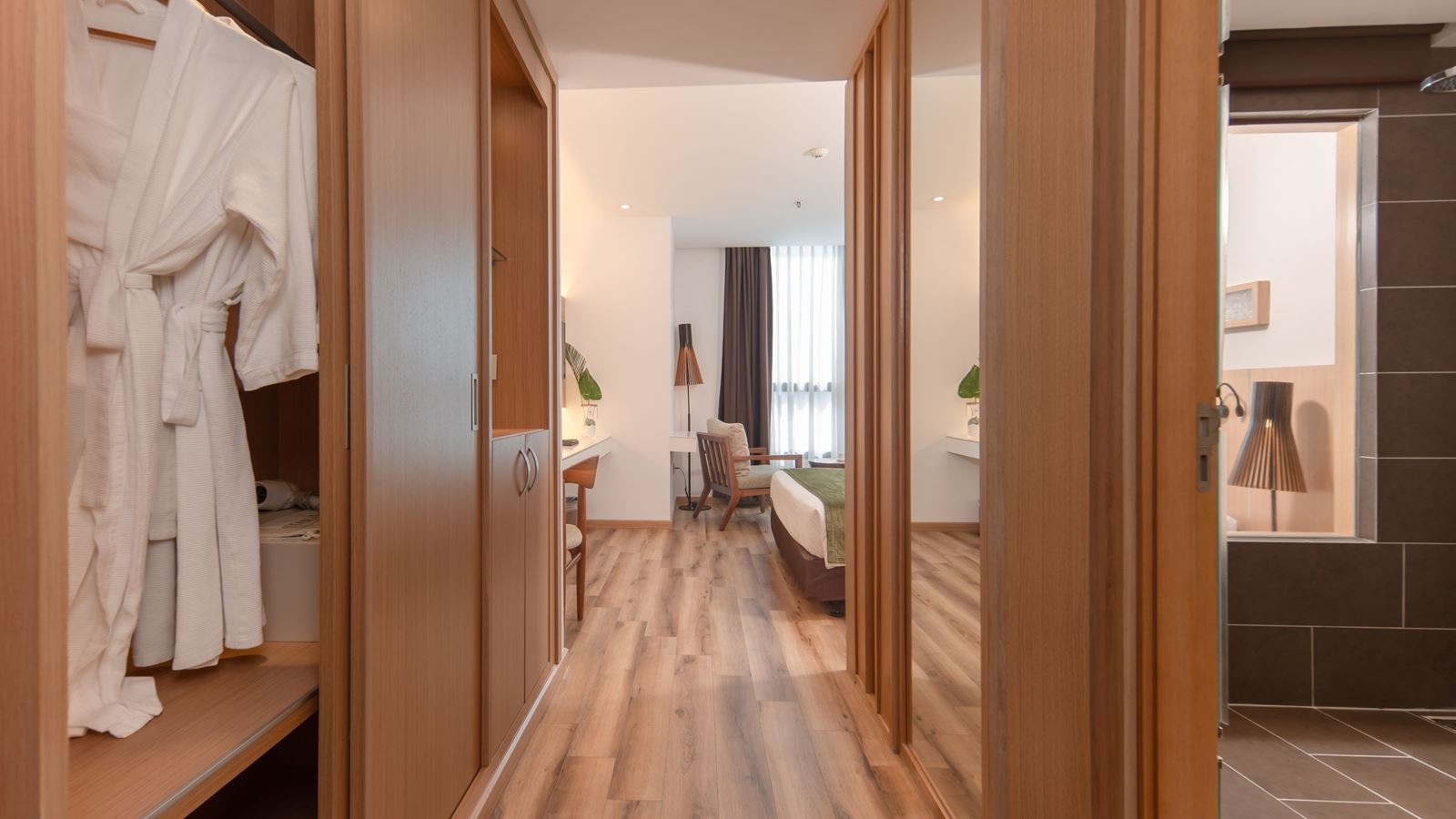 rooms-superior-cityview