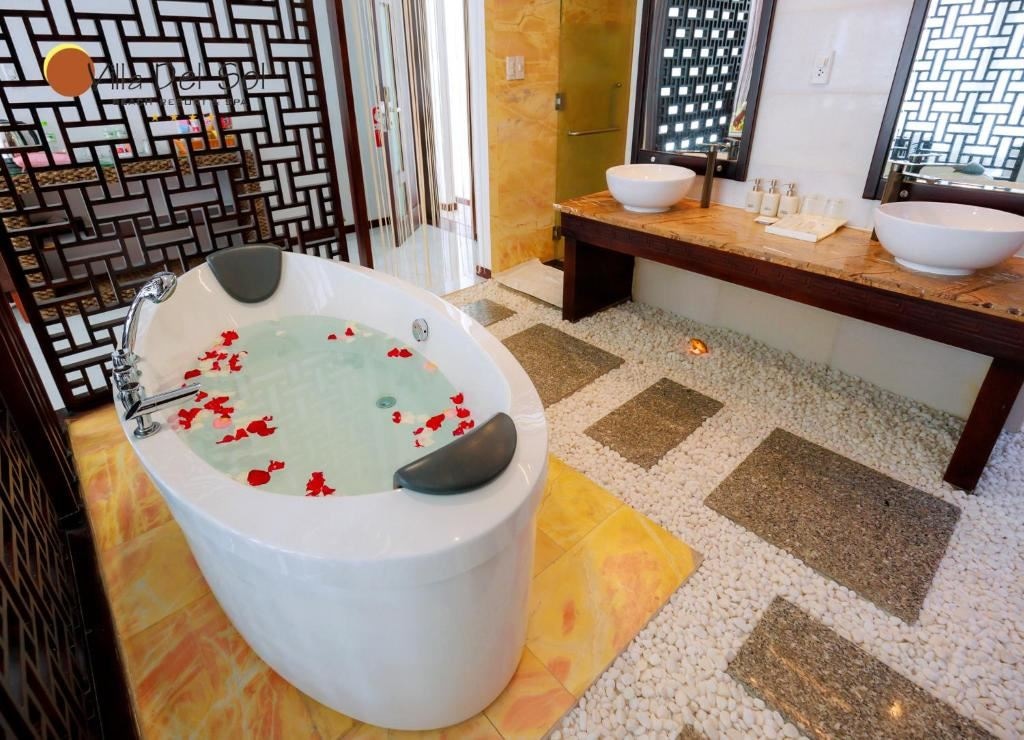 rooms-beach-front-suite-double-with-balcony-child-without-extra-bed