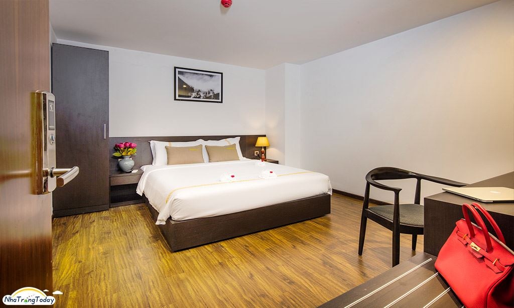 rooms-deluxe-city-view-child-without-extra-bed