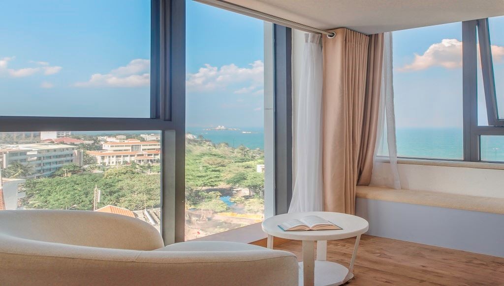 rooms-senior-deluxe-seaview