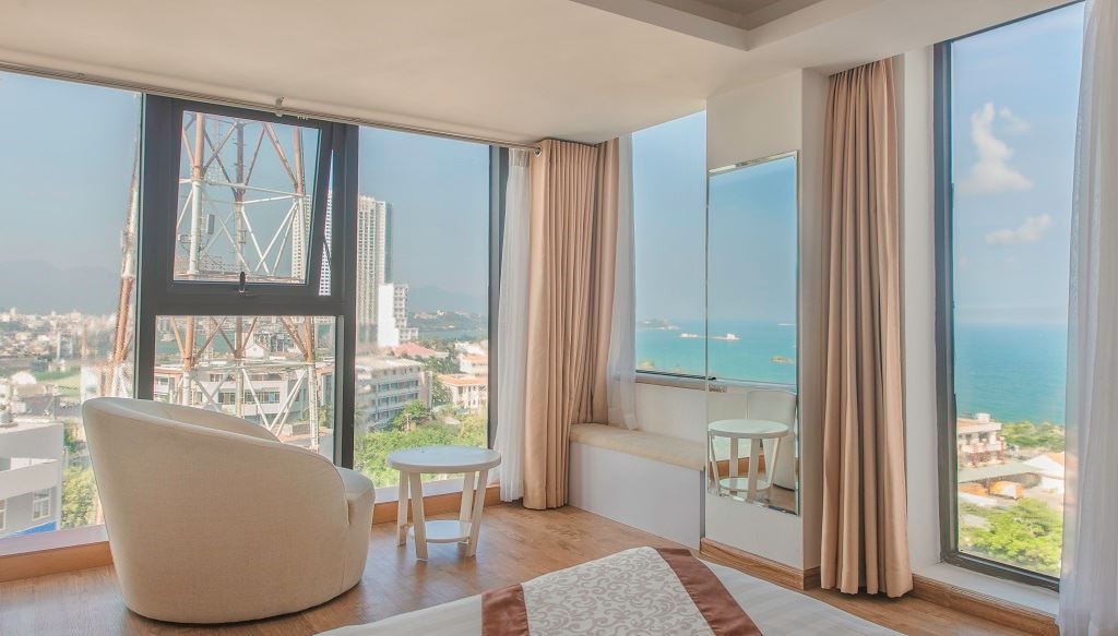 rooms-senior-deluxe-seaview