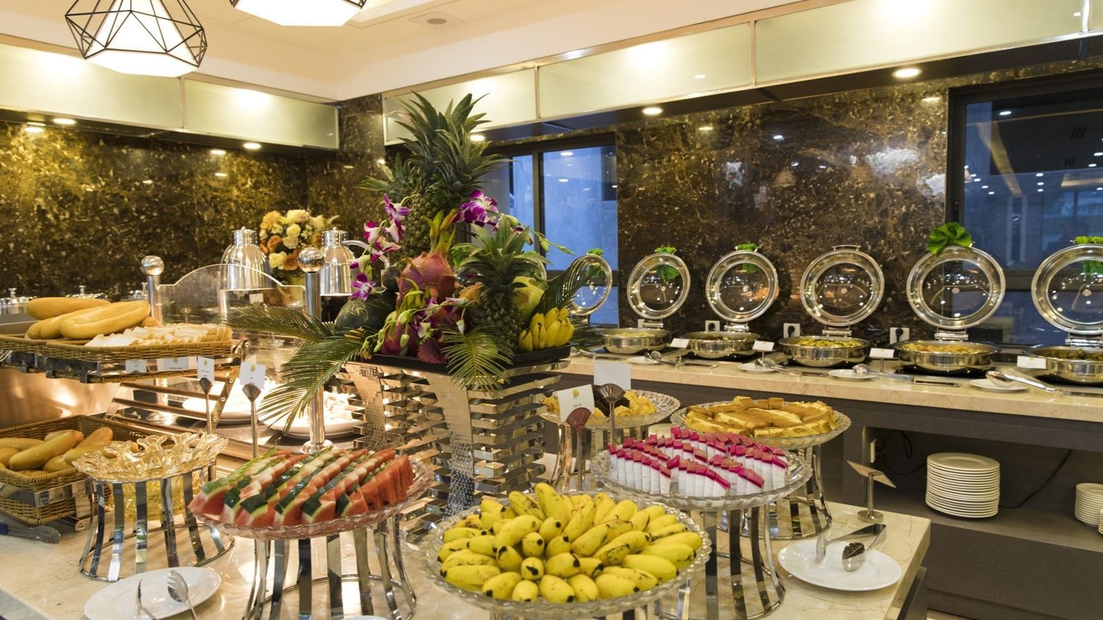 restaurants-main-restaurant