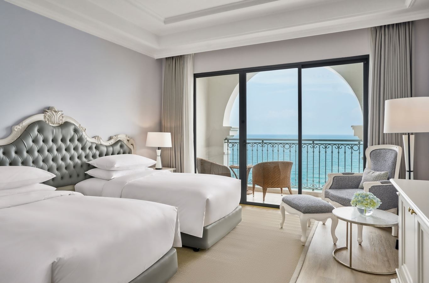 rooms-deluxe-ocean-view-child-without-extra-bed