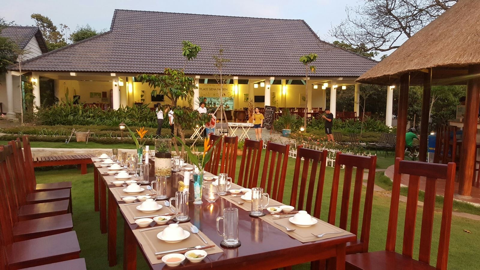 restaurants-myplace-restaurant