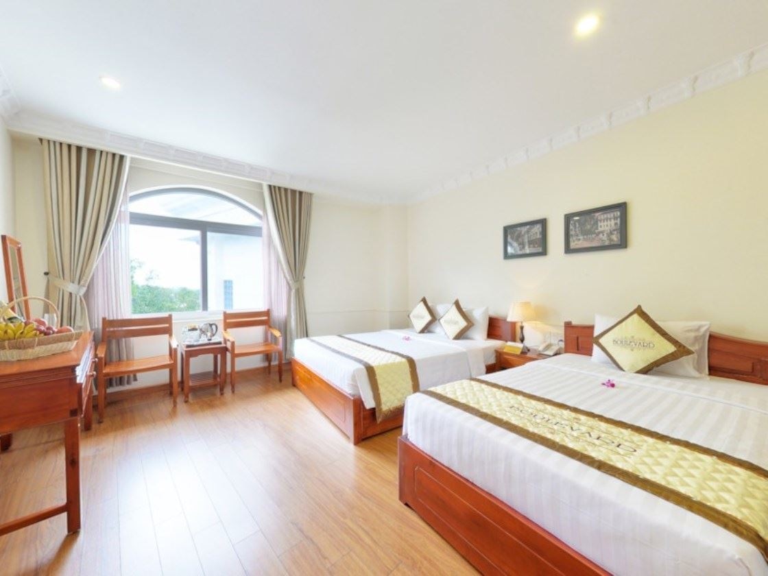 rooms-room-superior-triple