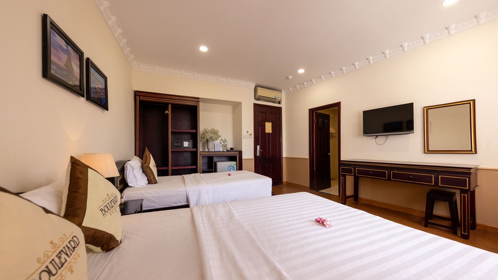 rooms-superior-triple