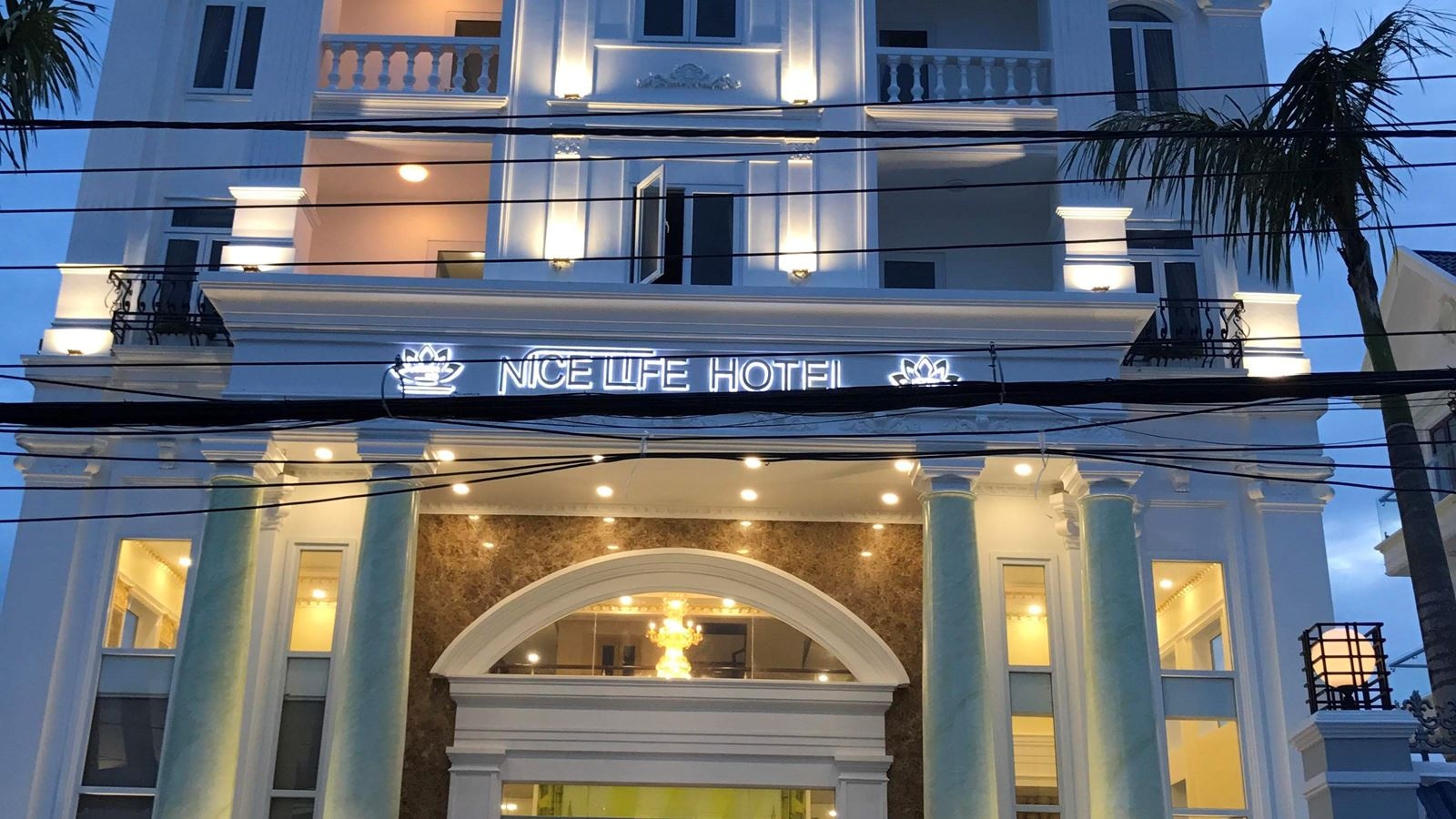 general-main-building