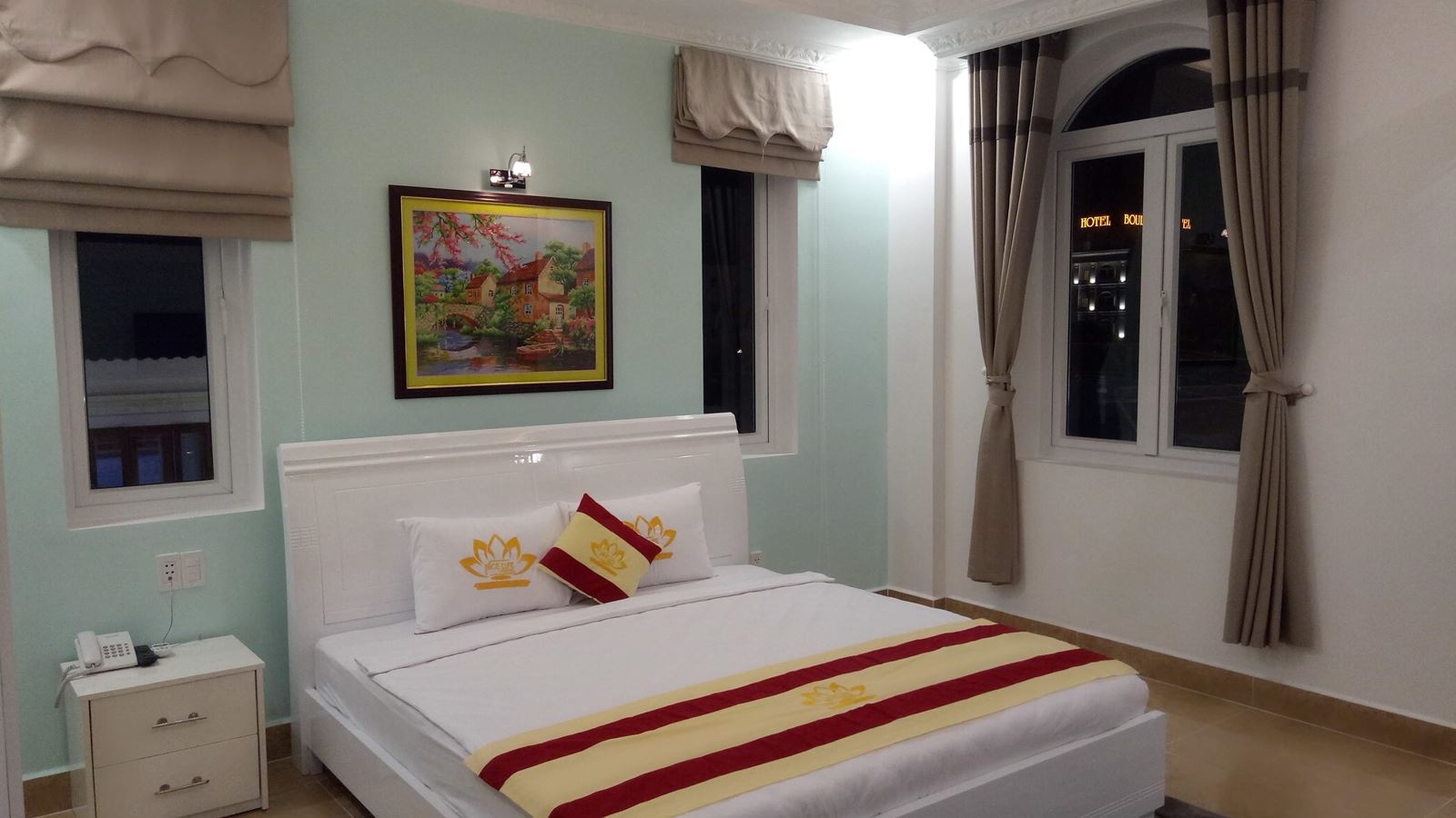 rooms-standard-double-gardensea-view-with-window