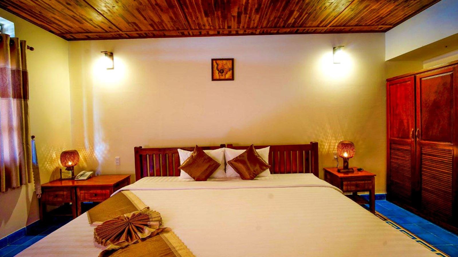 rooms-premier-bungalow-beach-front