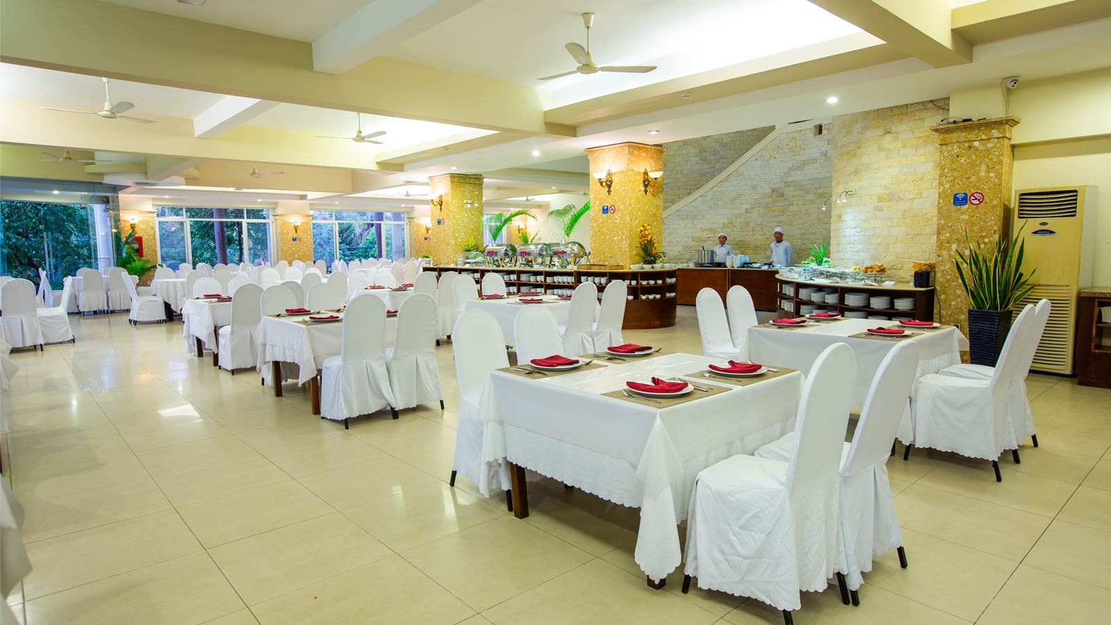 restaurants-restaurants