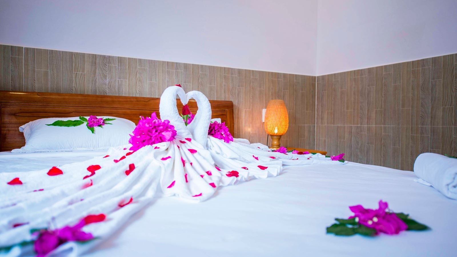 rooms-standard-double-bungalow-garden-view-with-balcony-child-without-extra-bed