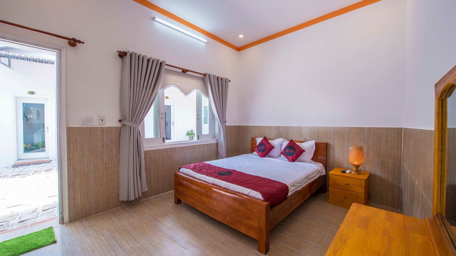 rooms-standard-double-bungalow-garden-view-with-balcony-child-without-extra-bed