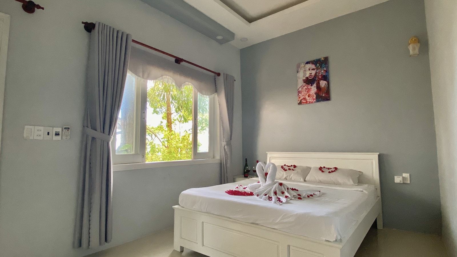 rooms-deluxe-double-bungalow-garden-view-with-balcony-child-without-extra-bed