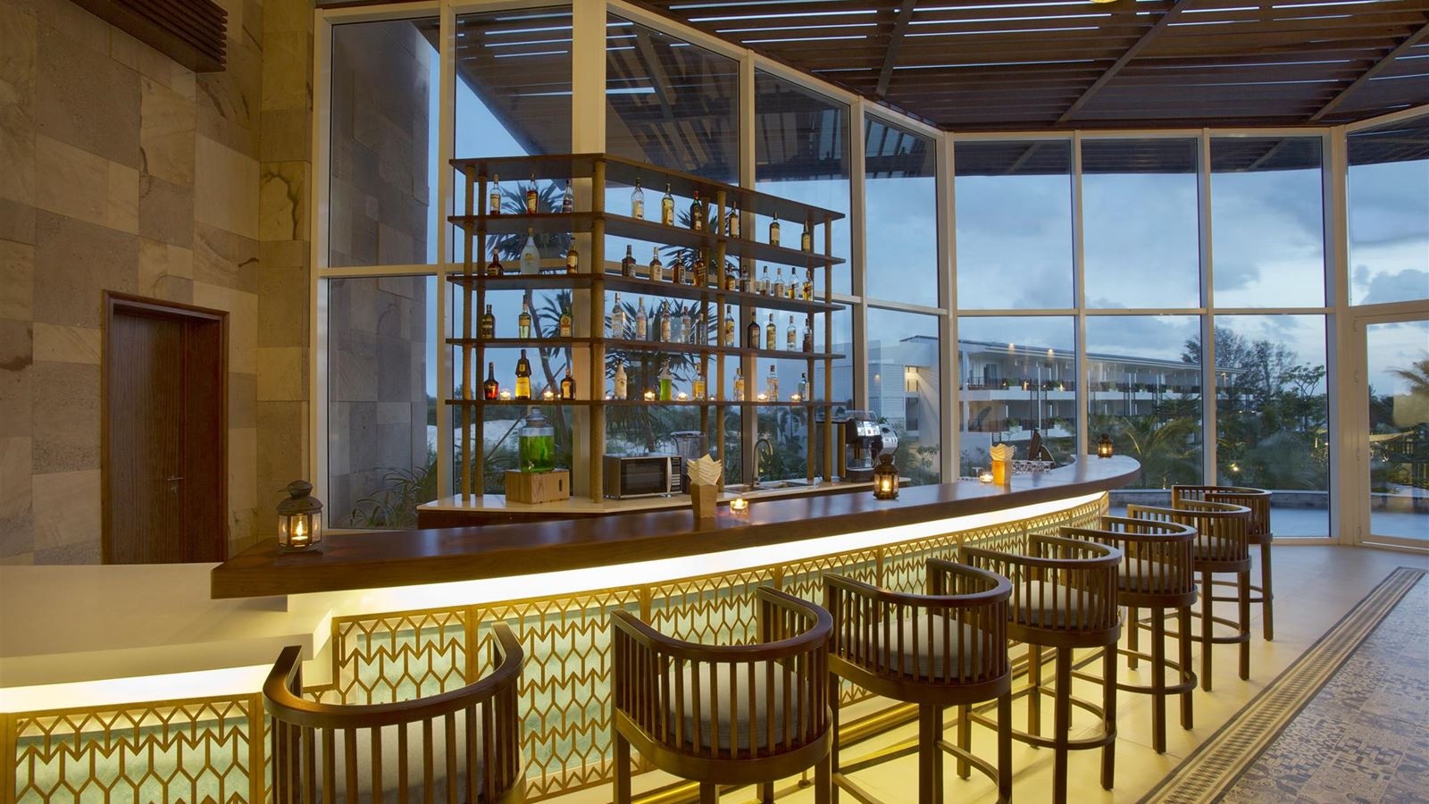 bars-canalla-beach-bar