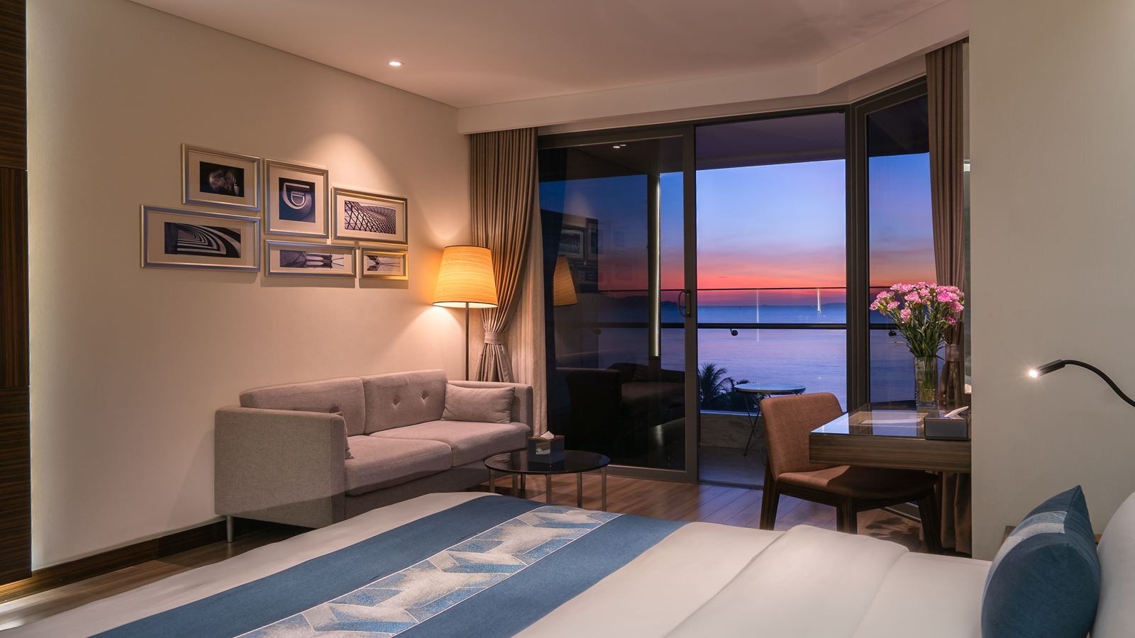 rooms-executive-balcony-ocean-view-child-without-extra-bed
