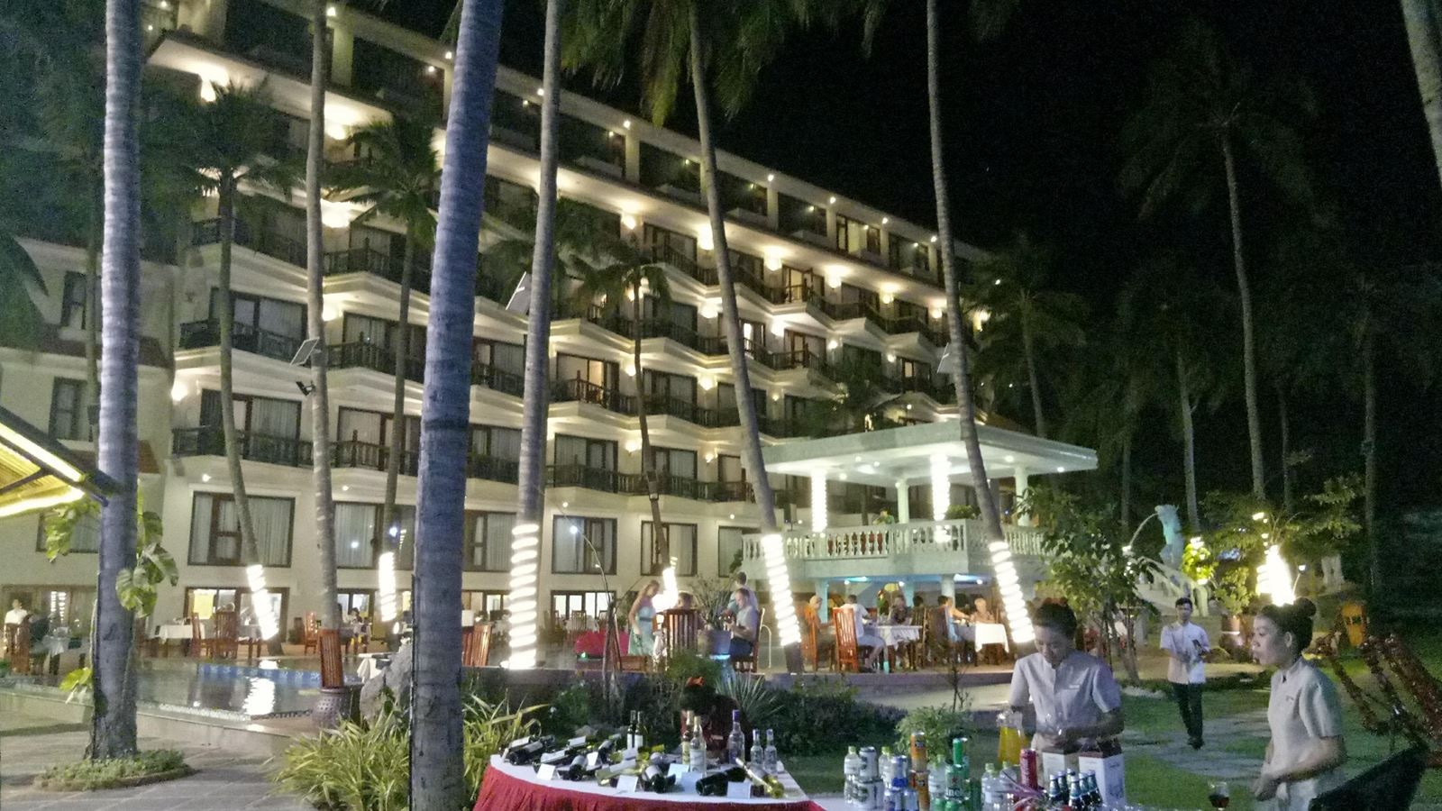 restaurants-ca-ty-restaurant