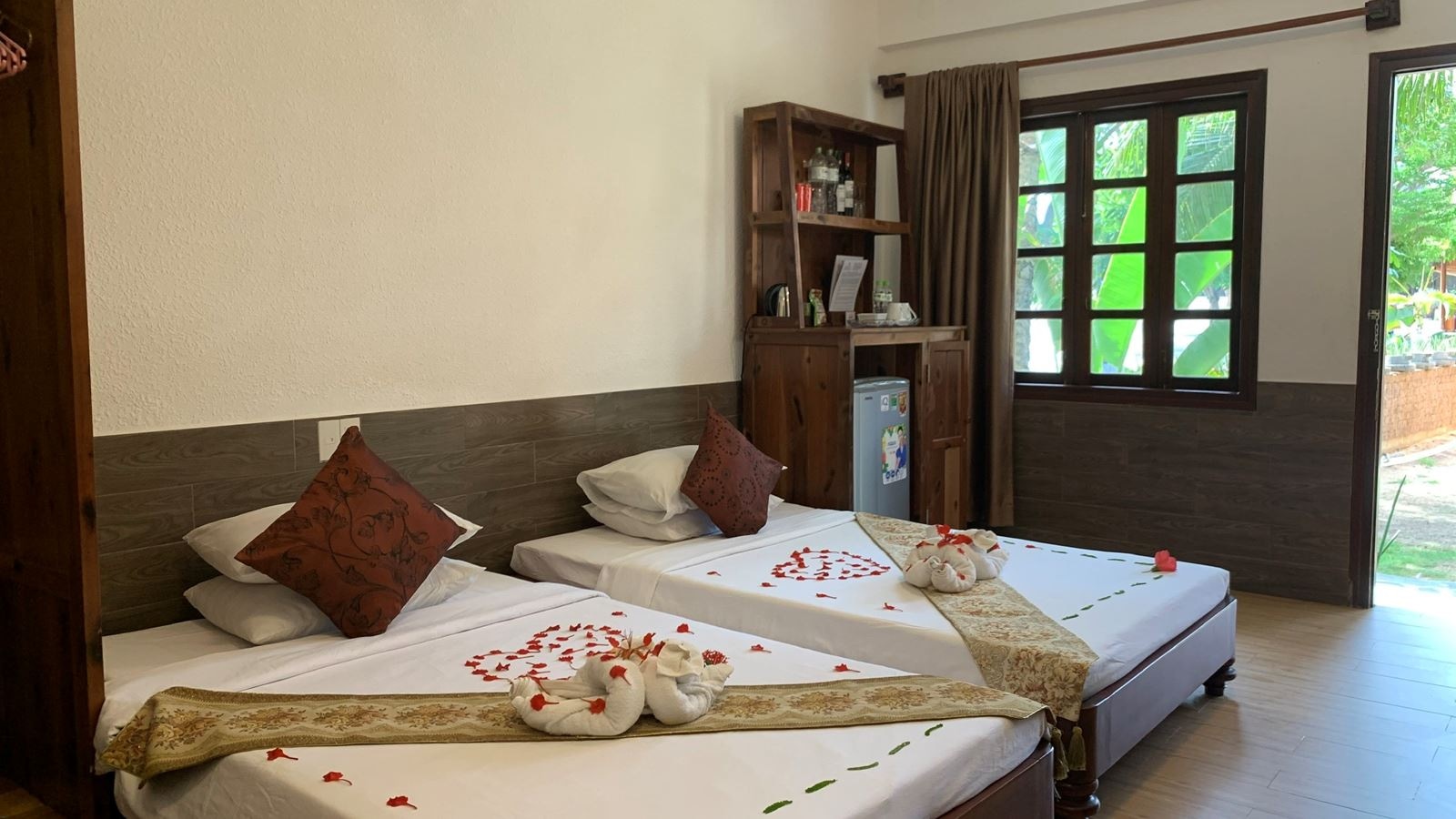 rooms-superior-room-no-extra-bed