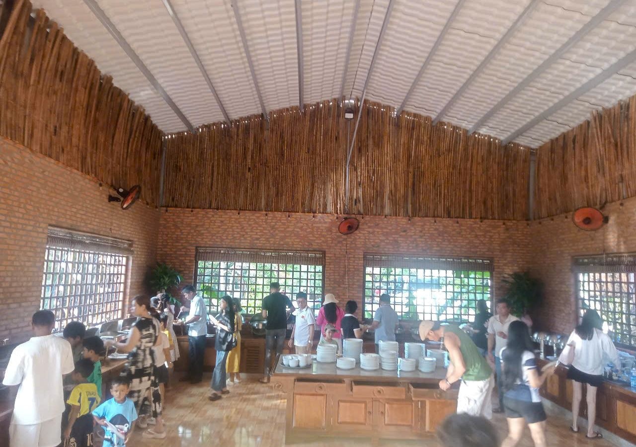 restaurants-blue-shell-resorts