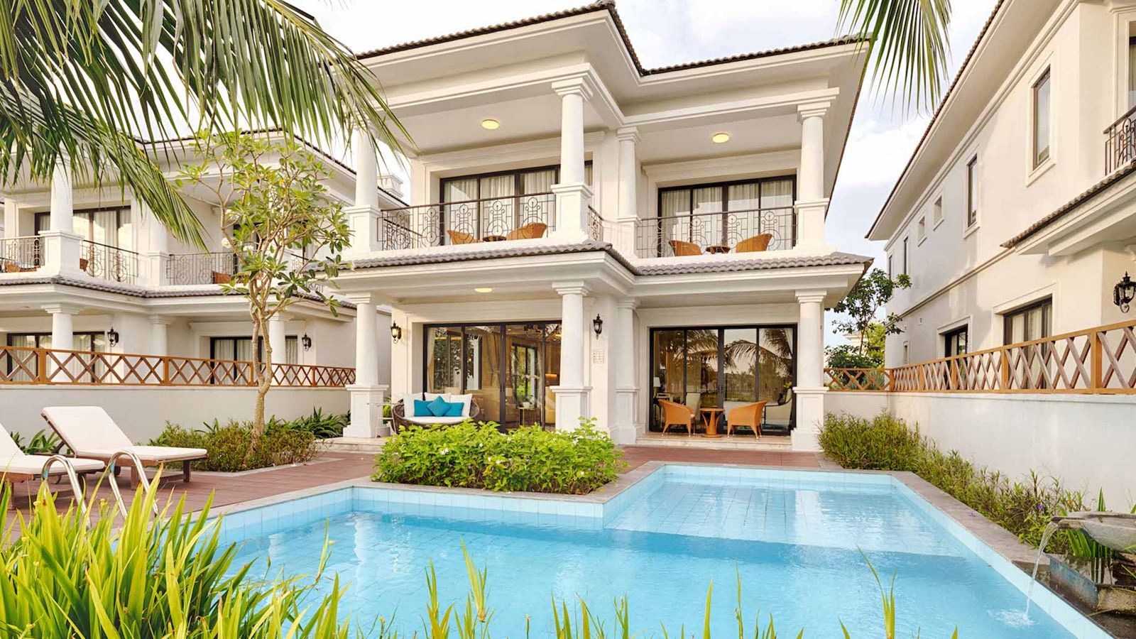 rooms-villa-4-bedroom-pool-view-no-extra-bed