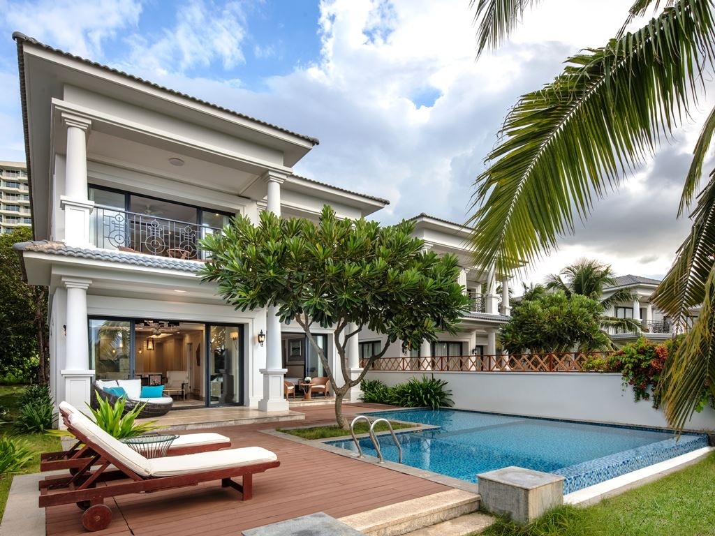 rooms-3bedroom-villa-lakeview-with-private-pool-n0-extra-bed