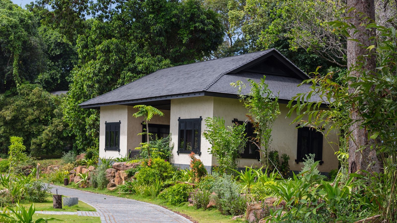 rooms-tropical-garden-villa-2-bedrooms
