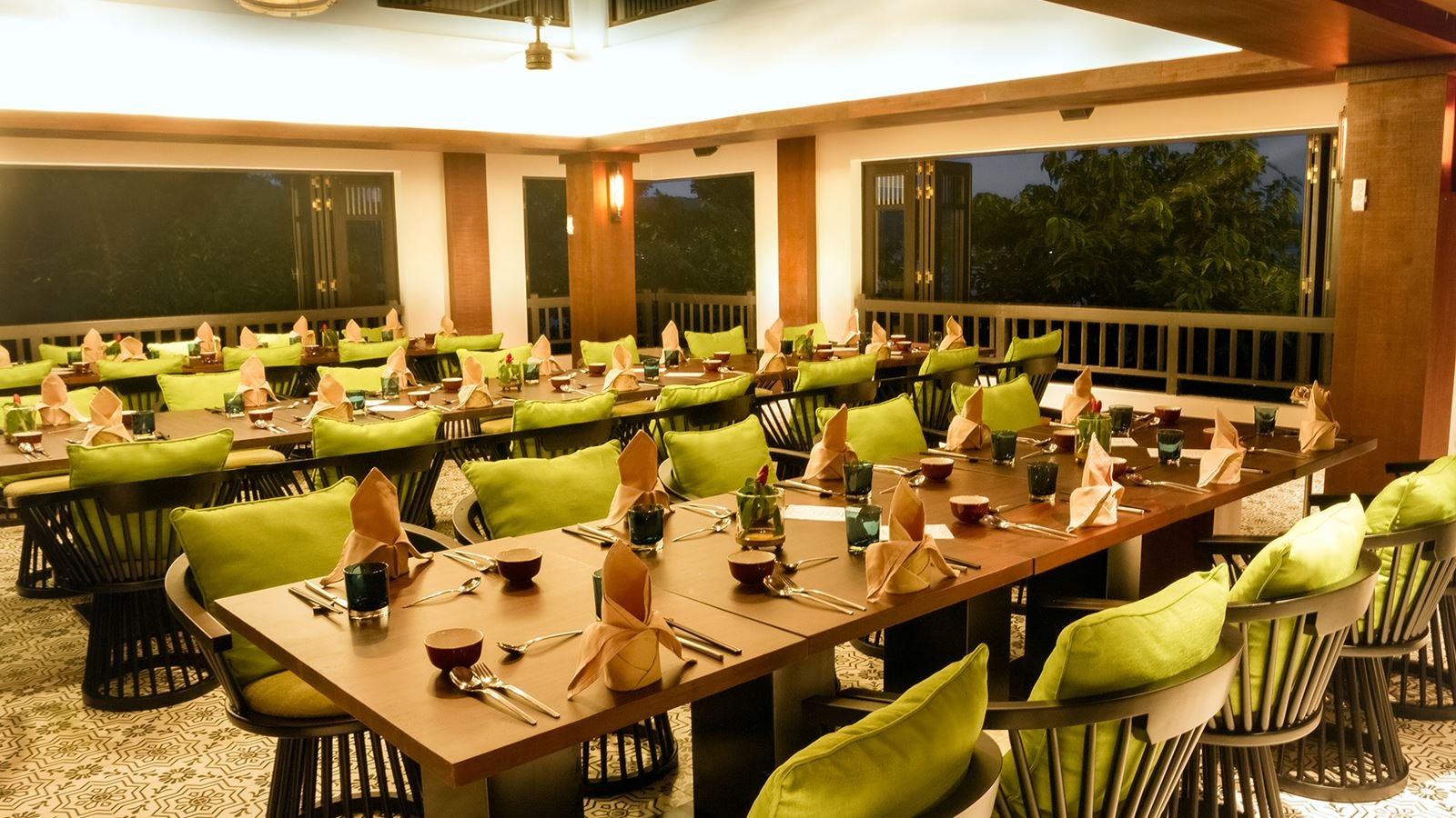 restaurants-tree-house