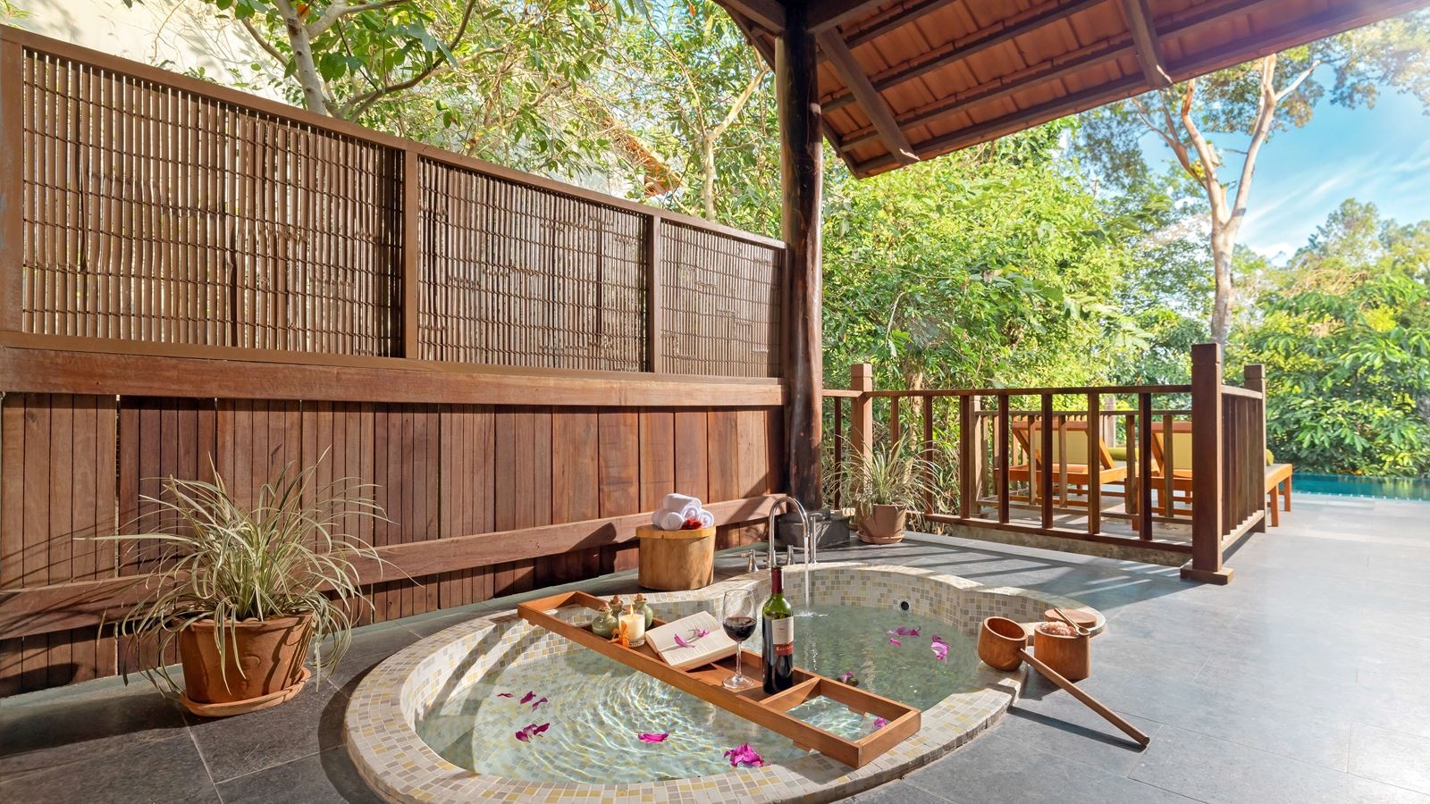 rooms-hillside-pool-villa-child-without-extra-bed