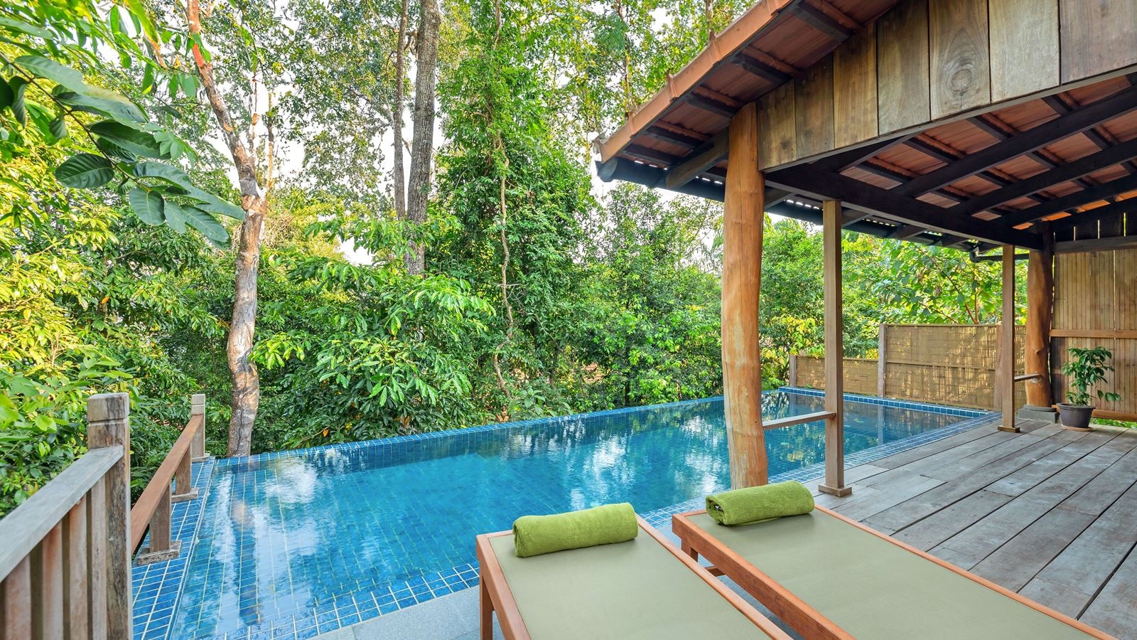 rooms-hillside-pool-villa-child-without-extra-bed