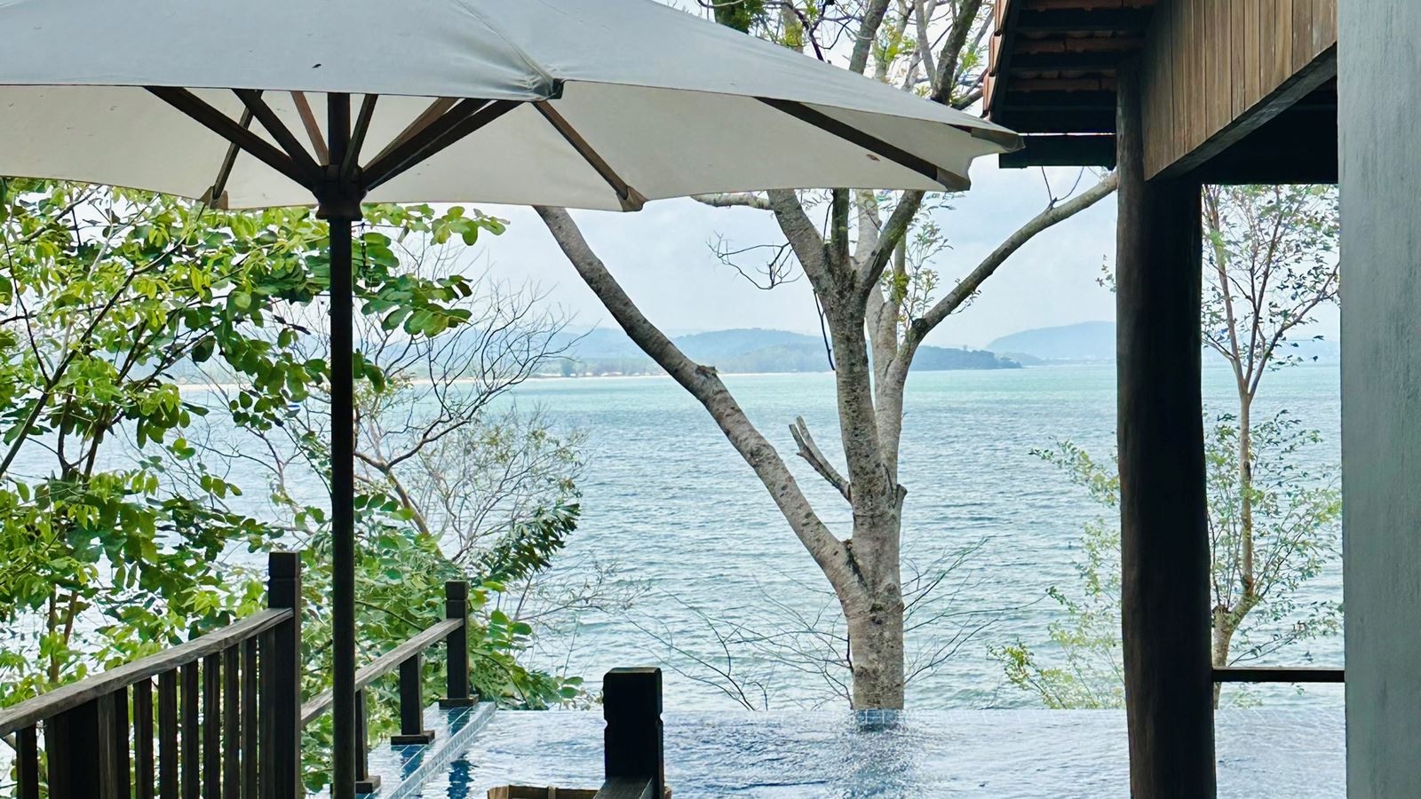 rooms-ocean-pool-villa-child-without-extra-bed