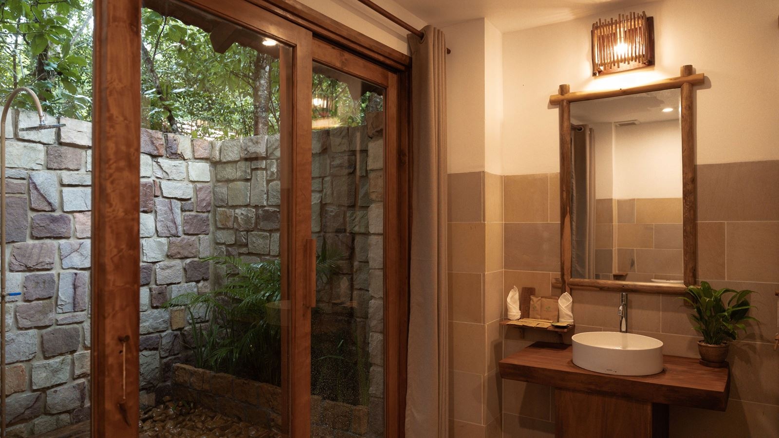 rooms-family-pool-villa-2bedroom