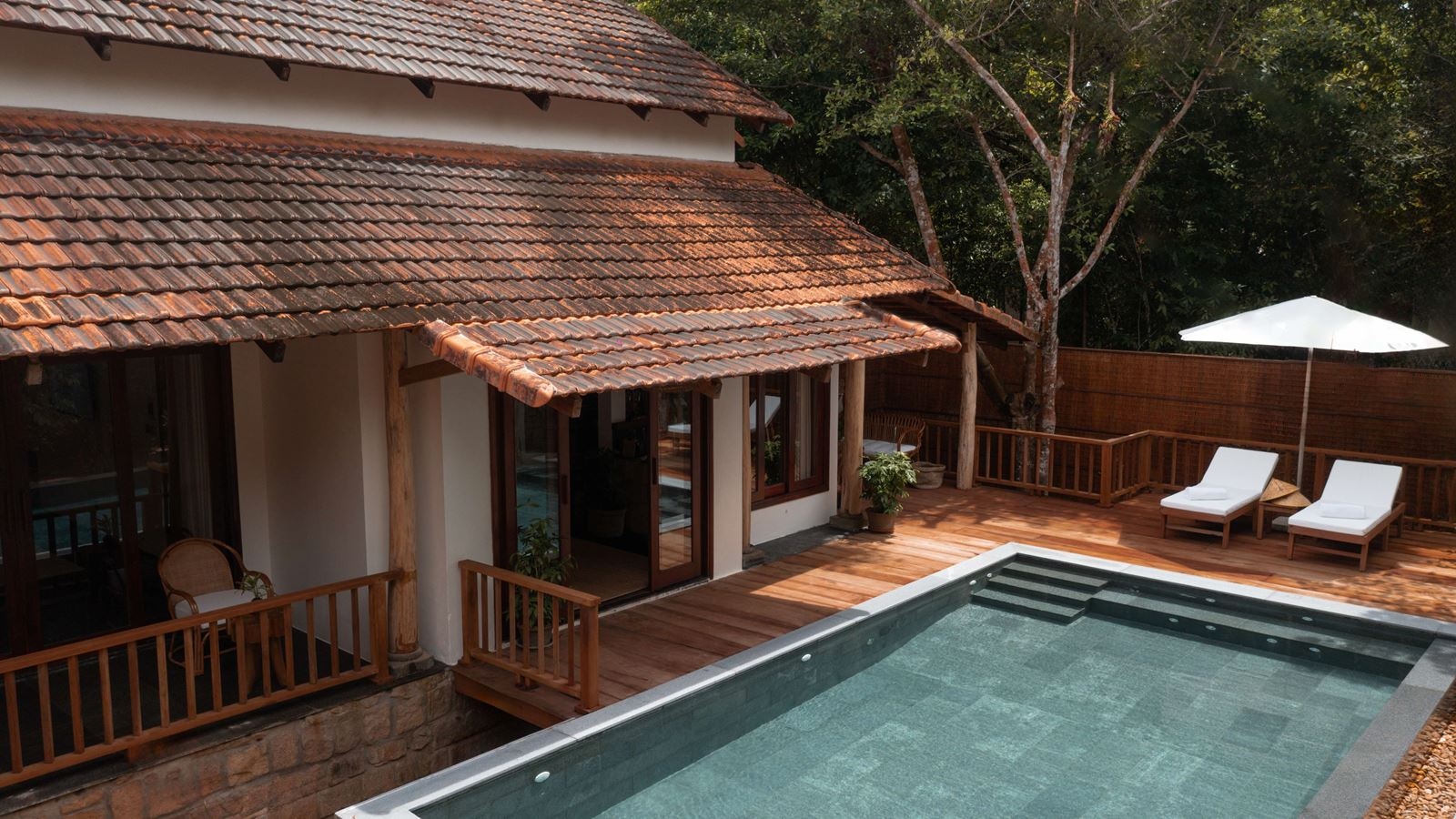 rooms-family-pool-villa-2bedroom