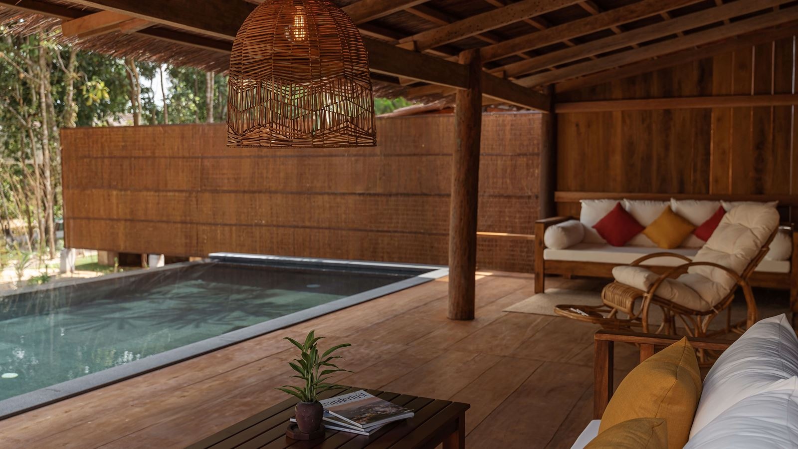 rooms-green-pool-villa